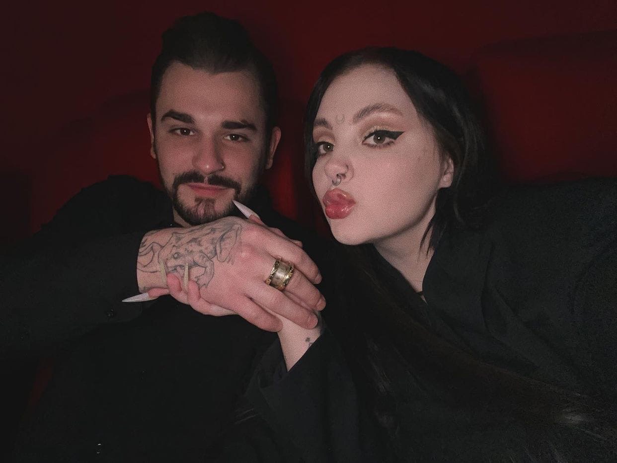 Даша Каплан и Юлик вовсю готовятся к свадьбе