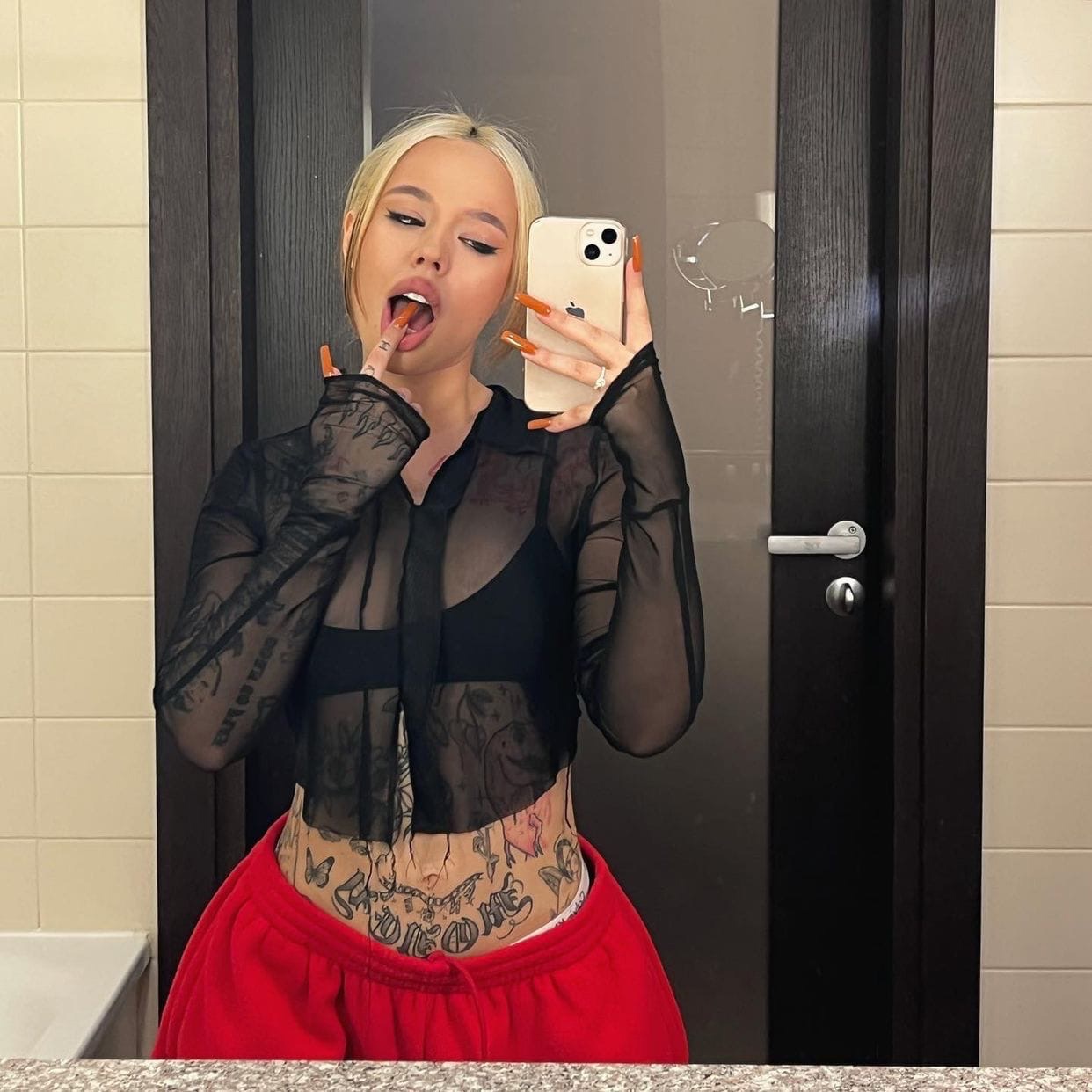 Даня Милохин желает коллаб с Инстасамкой