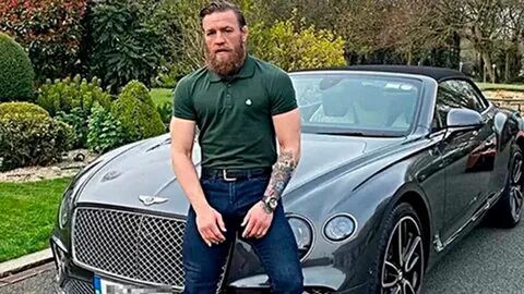 Конора Макгрегора арестовали за опасное вождение
