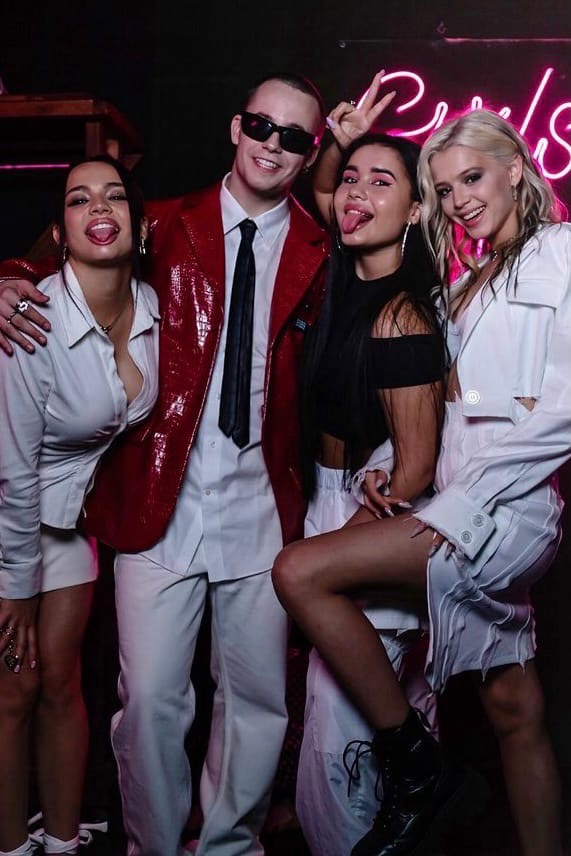 Хайп Хаус всем составом собрался в Бразилию