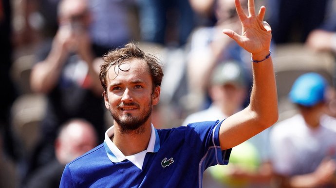 Даниил Медведев на первом месте рейтинга АТР