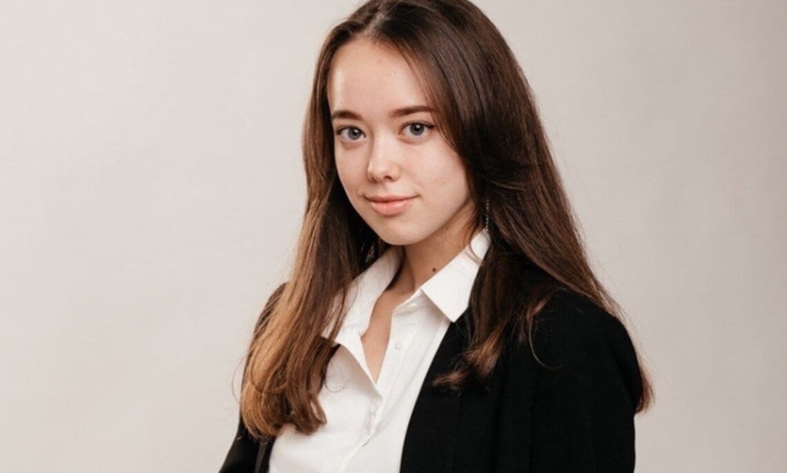 Выпускница из Котласа получила 300 баллов по ЕГЭ