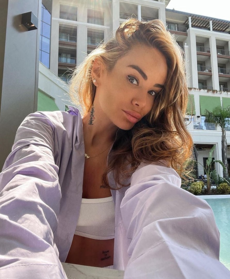 Айза жестко высказалась по закону об отмене абортов