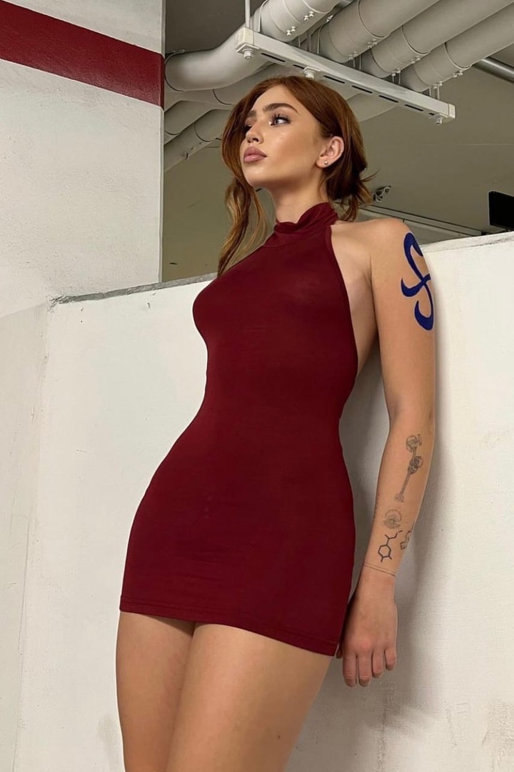 Шикарная Рената Ри в новой фотосессии