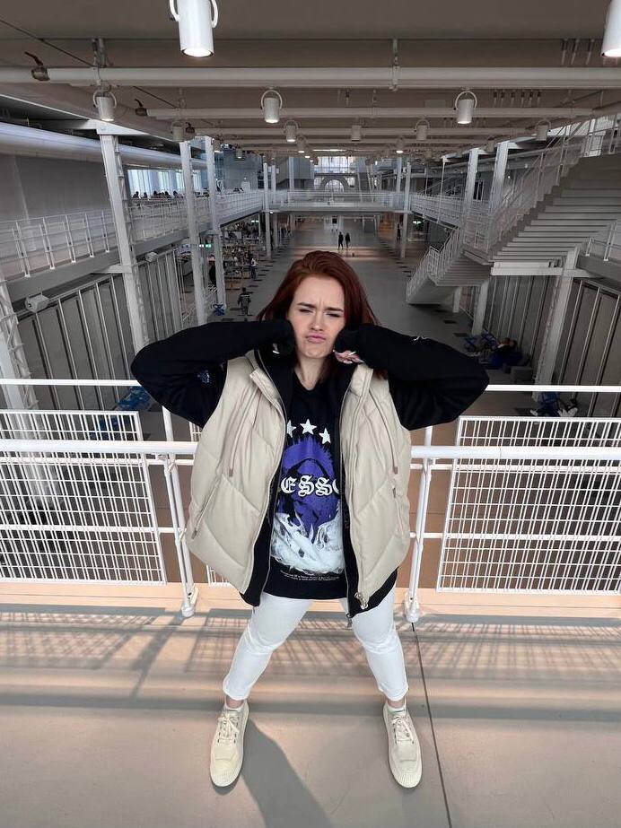 Кадр из новости Настя Рыжик расплатилась за квартиру!