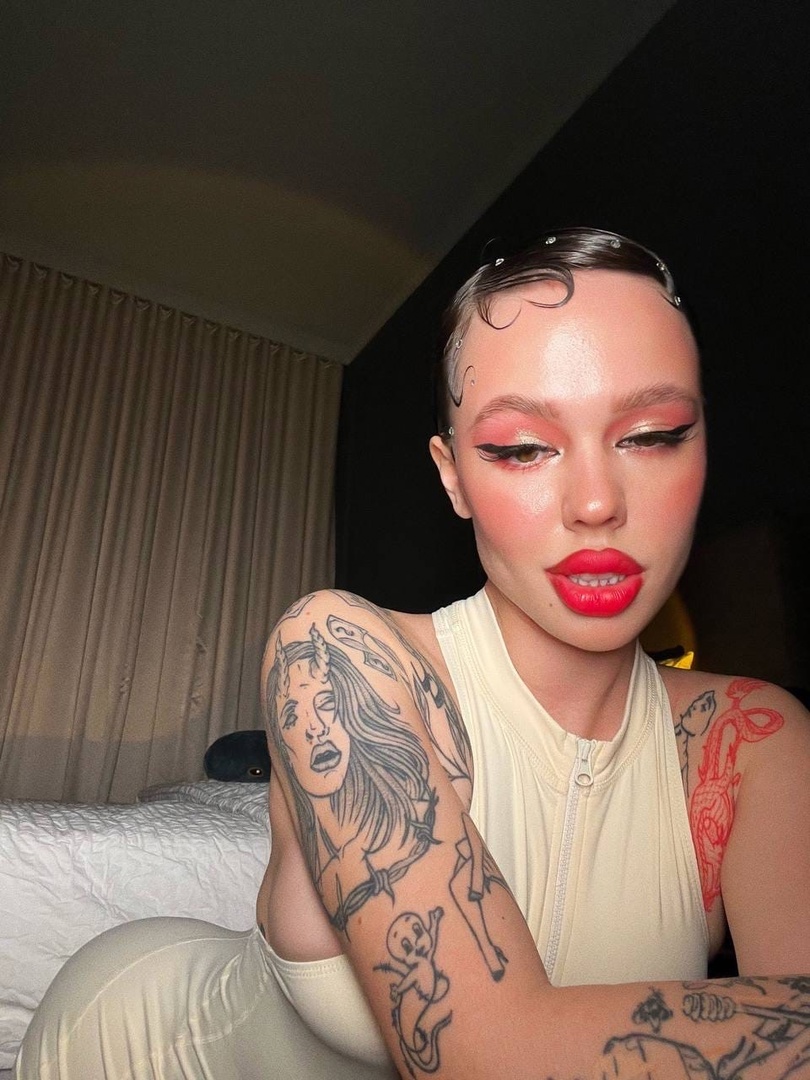 Инстасамка опять в новом образе!