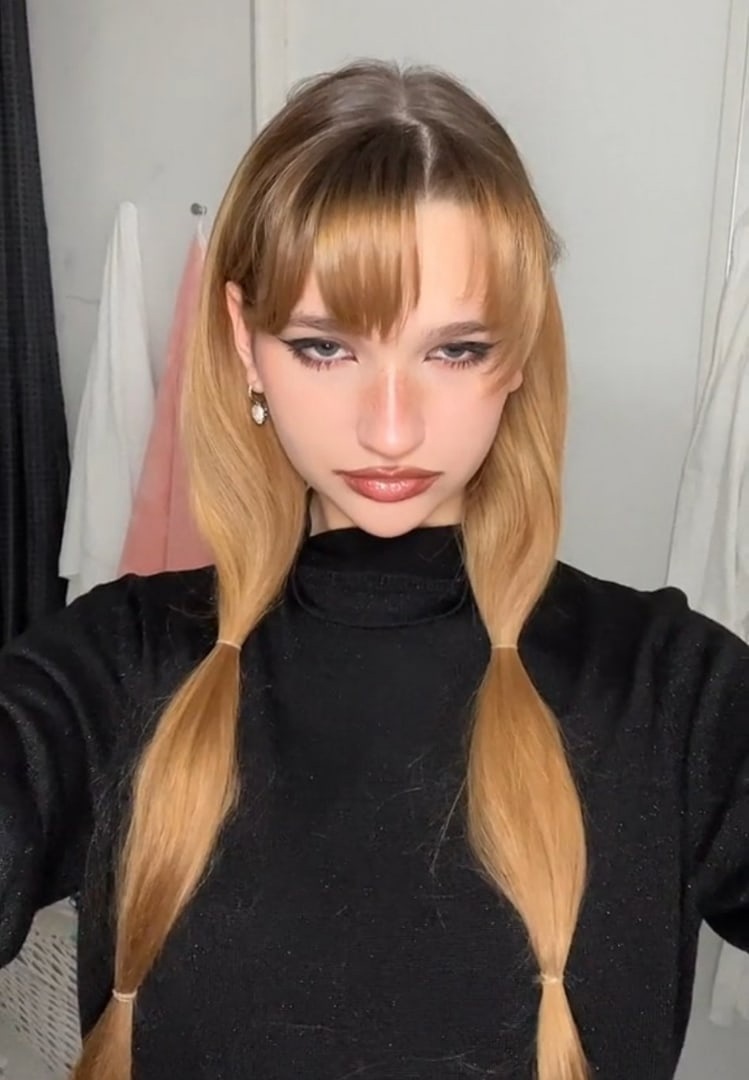 Лиза Анохина поддержала Некоглая