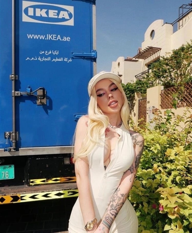 Инстасамка объявила о рэпе