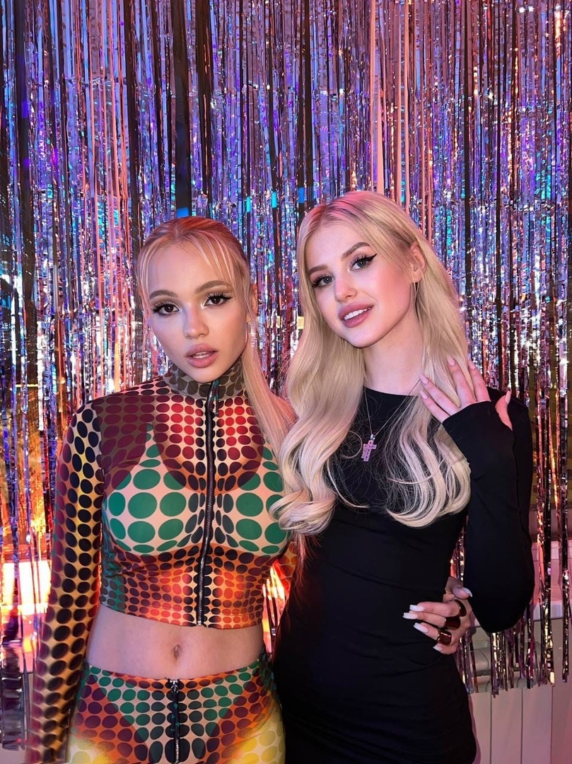 Диана Астер рассказала про своих подруг