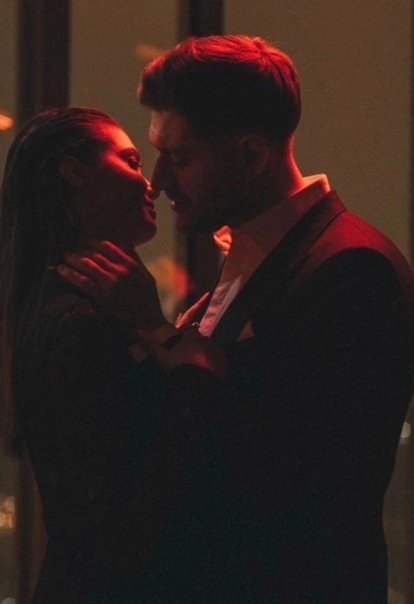 А у Давы то, оказывается, отличная «техника» поцелуя!