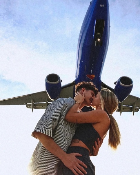 Покров и Бабич отмечают 3 годовщину отношений