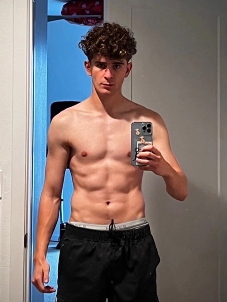 Артур Бабич делится результатами тренировок