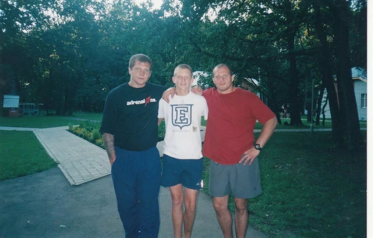 Младший Емельяненко дебютирует в ММА