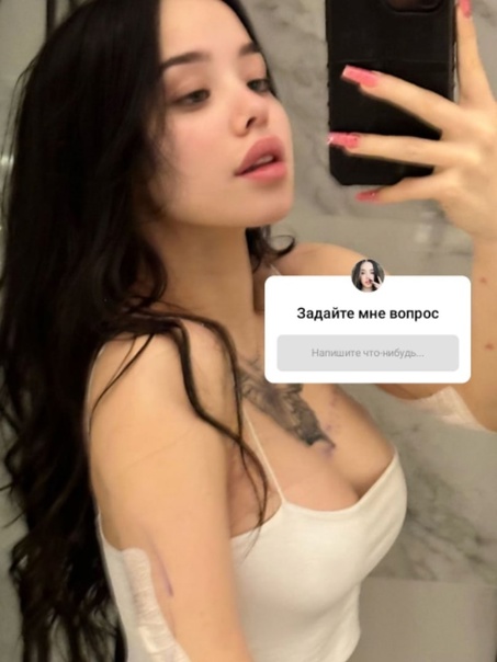 Эвелина Лунаком показала результат после увеличения груди!