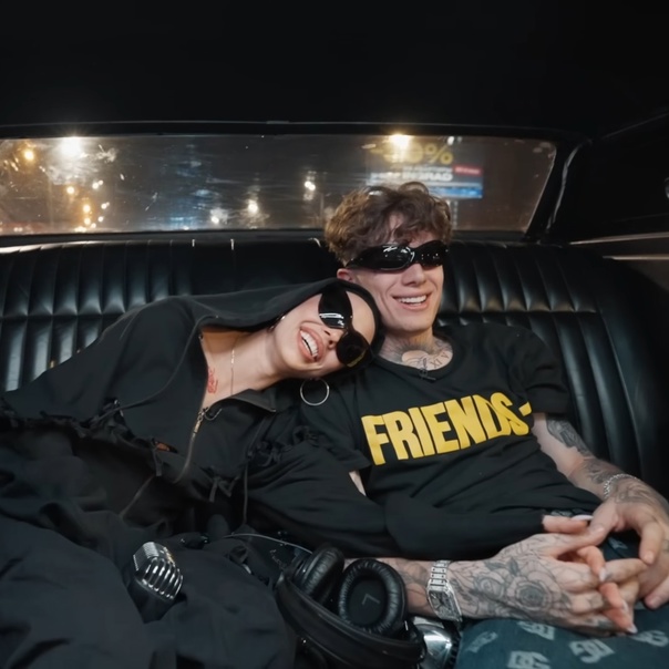 Инстасамка рассказала, что за деньги в семье отвечает Олег