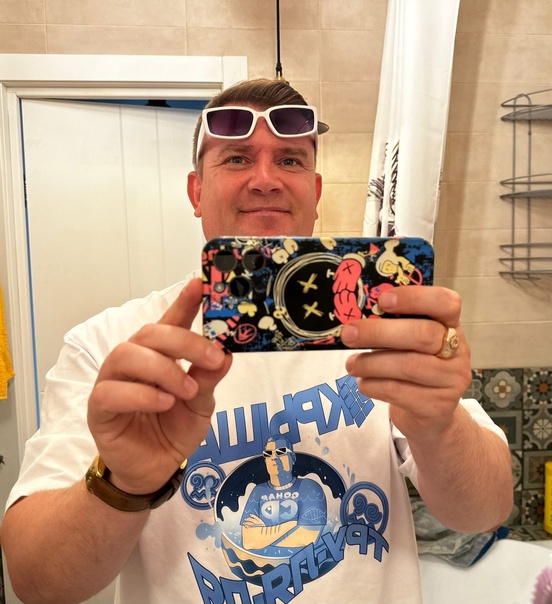 У Самого Рыбного появилась новая линейка собственного мерча