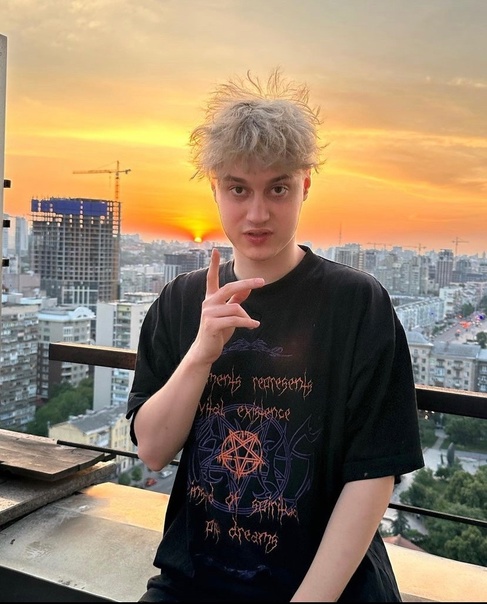 По собственной инициативе Некоглай перестал общаться с Милохиным