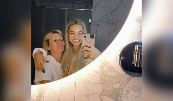 Семья Вали Карнавал переезжает в Москву