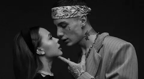 Кадр из новости Произошло возвращение блогерши Инстасамки и Олега Манекена в Москву