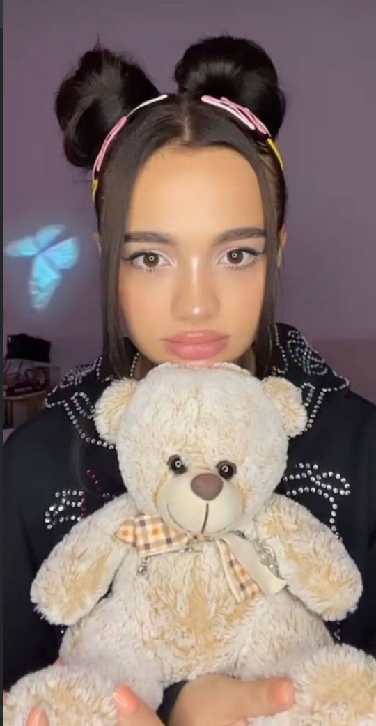 Знаменитый Потап Карнавал появился в ее новом видео