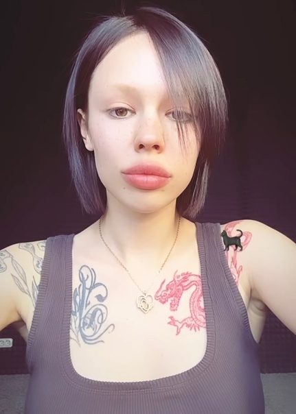 Инстасамка сделала каре