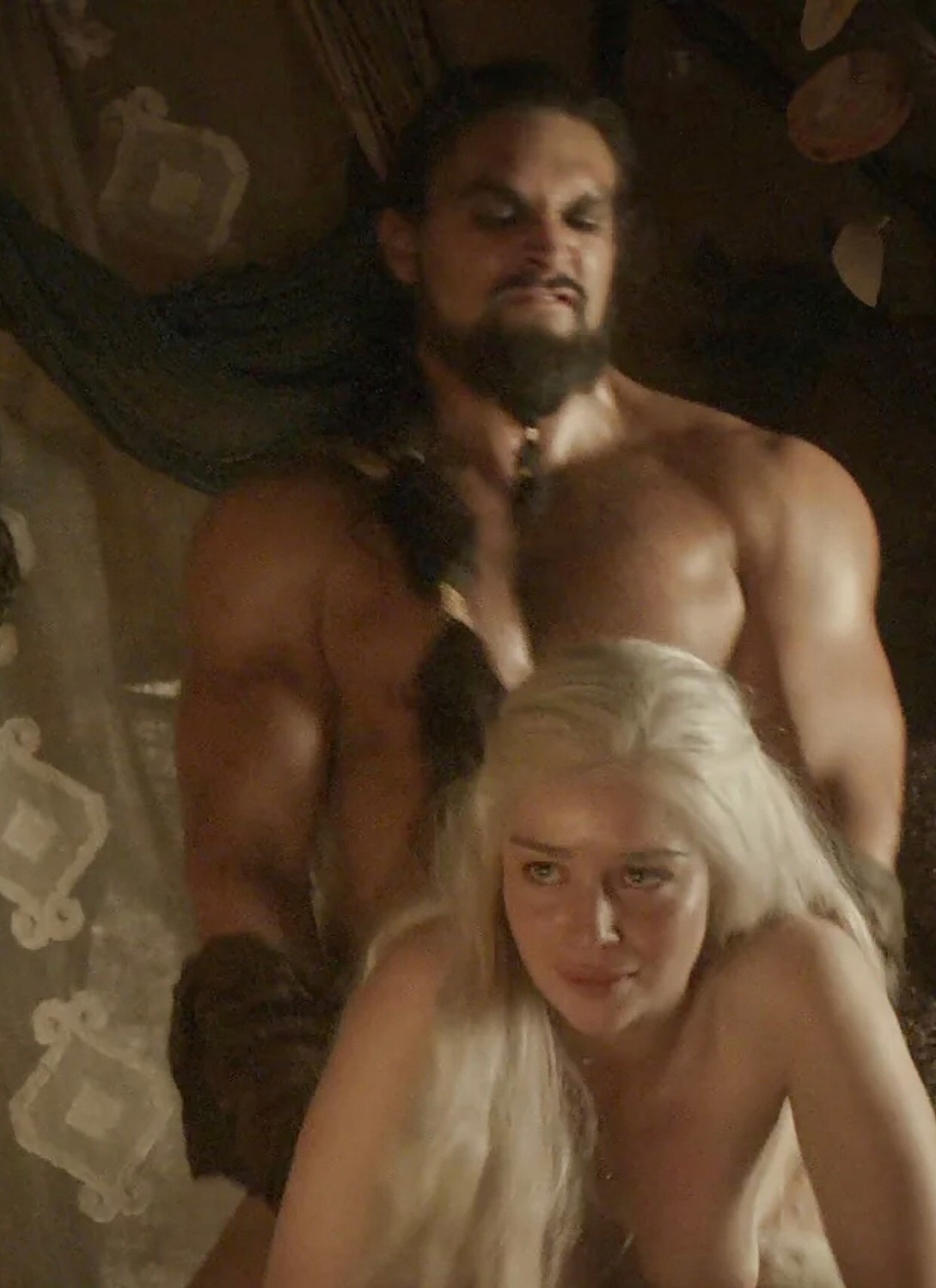 Исследование: половина подростков против секса в сериалах!