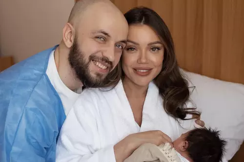 Ассоль рассказала, как ее дочка перенесла первый перелет