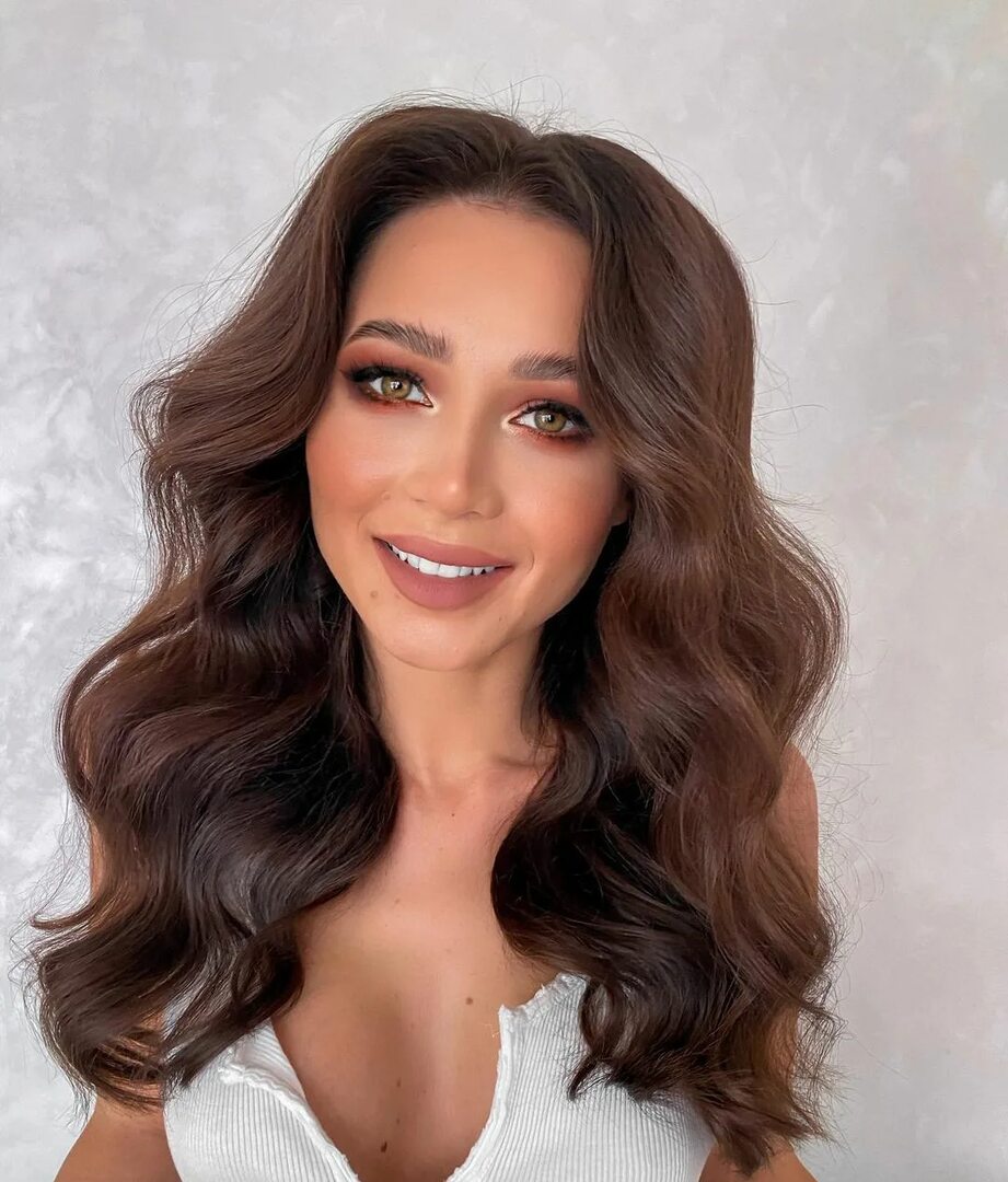 Лера с Артёмом Чекалины не пришли в здание суда к нужному времени