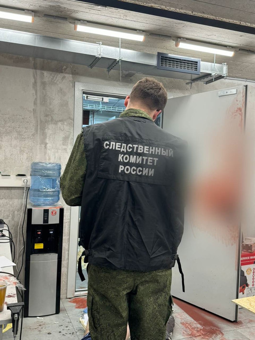 Убийца залил монтажной пеной анус и рот коллеге