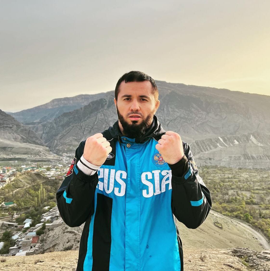 Магомедов: «Мне стыдно за участие дагестанцев в поп-ММА, там травят кавказский народ с русским»